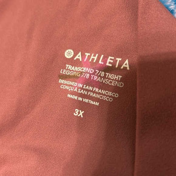 NWT Athleta Transcend 7/8 Tight Leggings - Picture 2 of 4